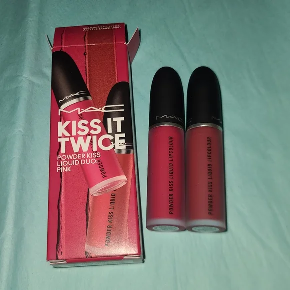 M.A.C lipstick - Picture 7 of 16